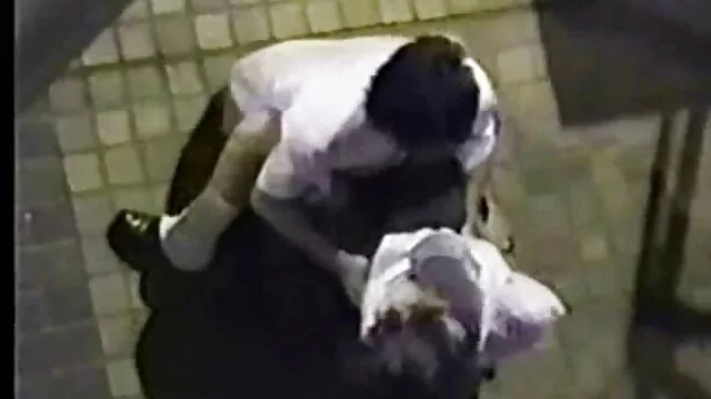 成熟した金髪レズビアン セックス 動画 女性