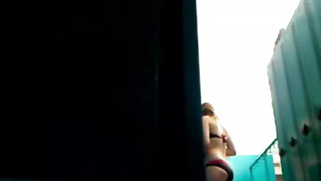 二人の密輸と彼女のお尻を与える 女性 の セックス 動画