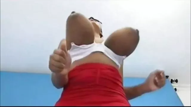 女の子、キャロルにジャンプします。 中 年 女性 の セックス 動画