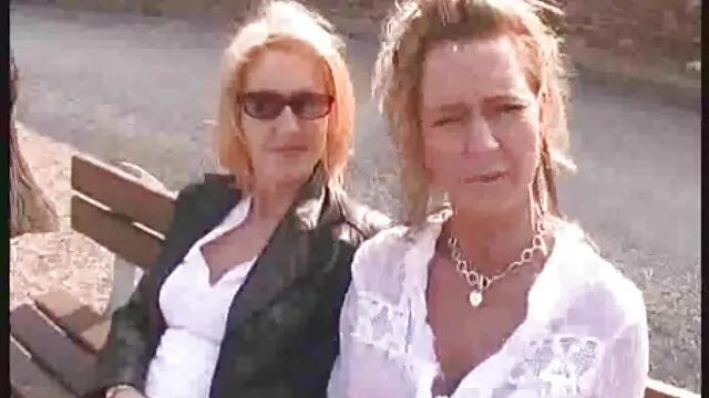 お尻ロシアslut セックス 女性 動画