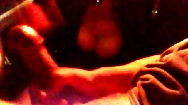 コーチ、フィットネス楽しみを持つ女性を実行します エッチ 女性 安心